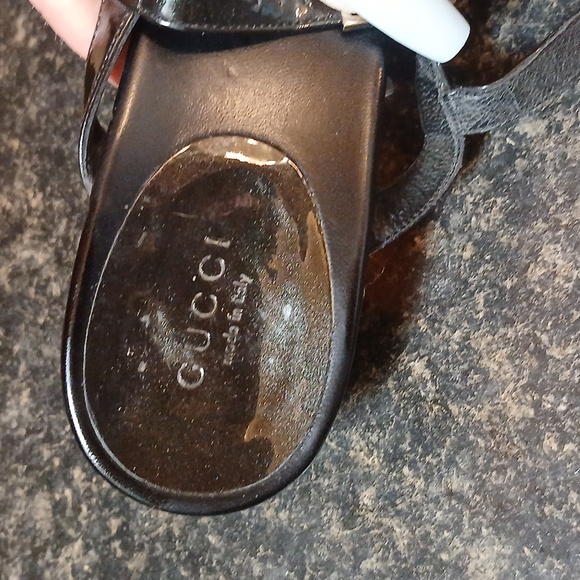 Gucci Black Sandals with Silver Accents - Picture 3 of 8